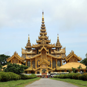 Kanbawzathardi Palace